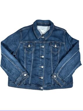 Torrid Womens Denim Jacket Size 2 Stretch Medium Wash Jean Trucker